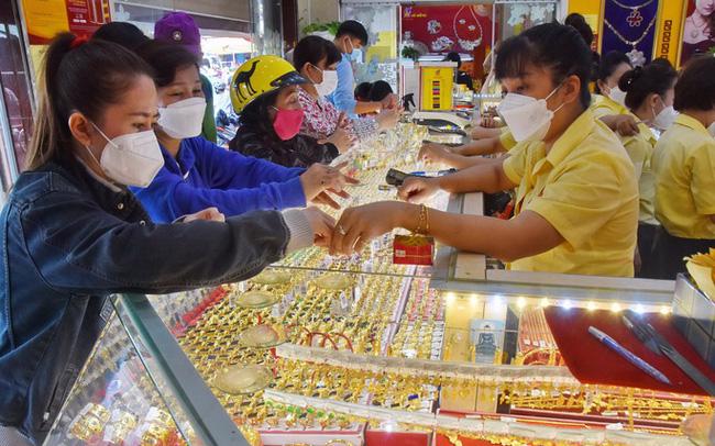 Sẽ kiểm tra đột xuất nhà hàng, cơ sở kinh doanh vàng bạc, bắt buộc xuất hóa đơn điện tử từ máy tính tiền
